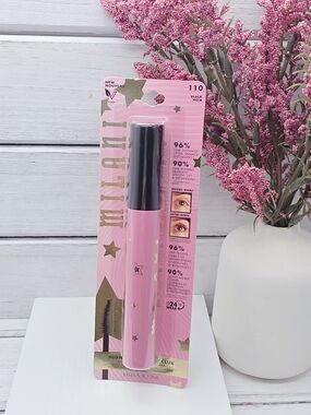 MILANI Volumizing Mascara - Black 110